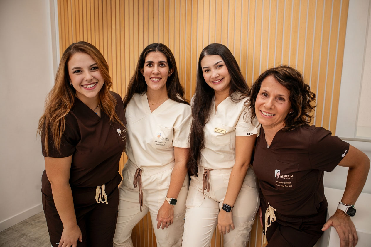 4-miembros-equipo-aureum